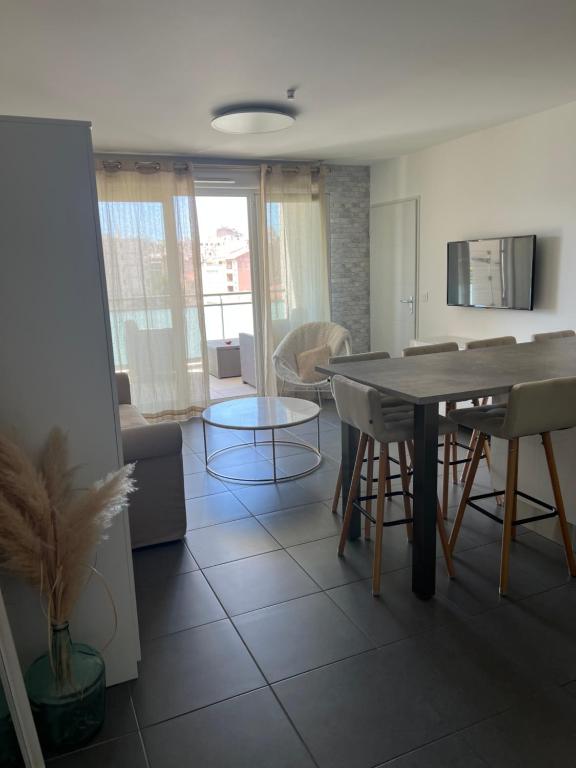 Appartement T2 marseille plein sud - 2