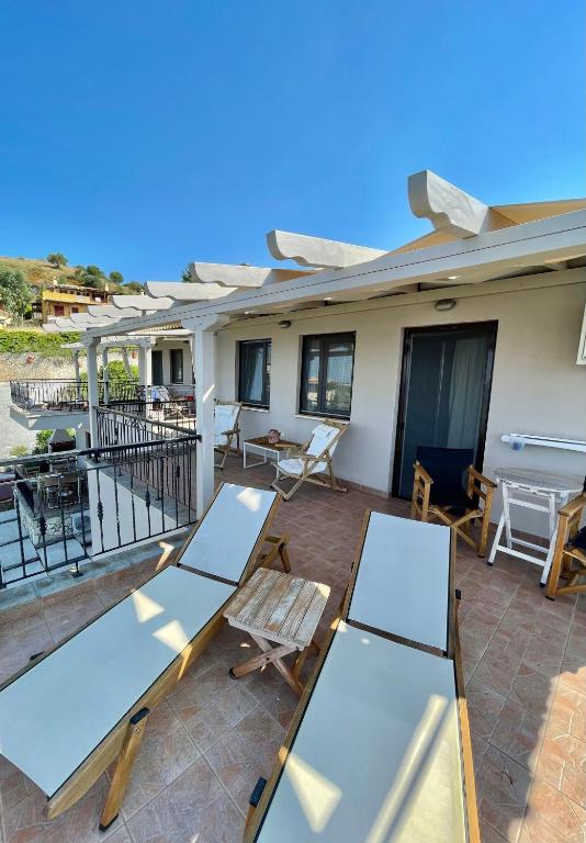 Koumaros Villas photo
