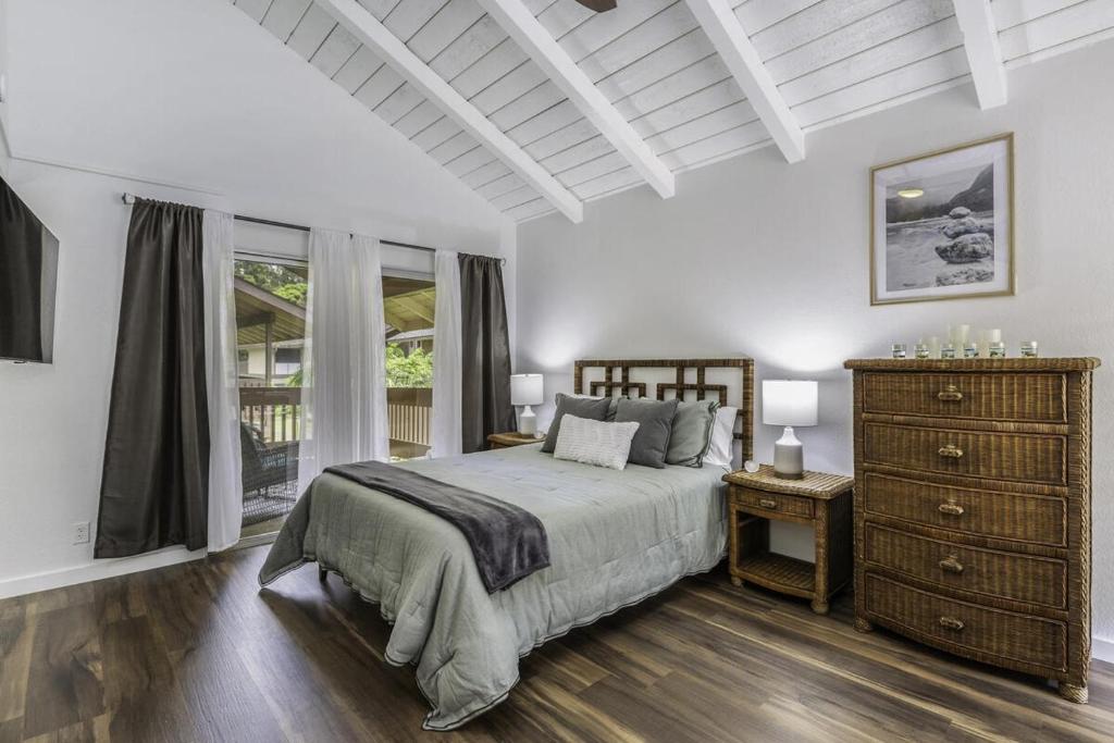 Sandpiper 216B condo