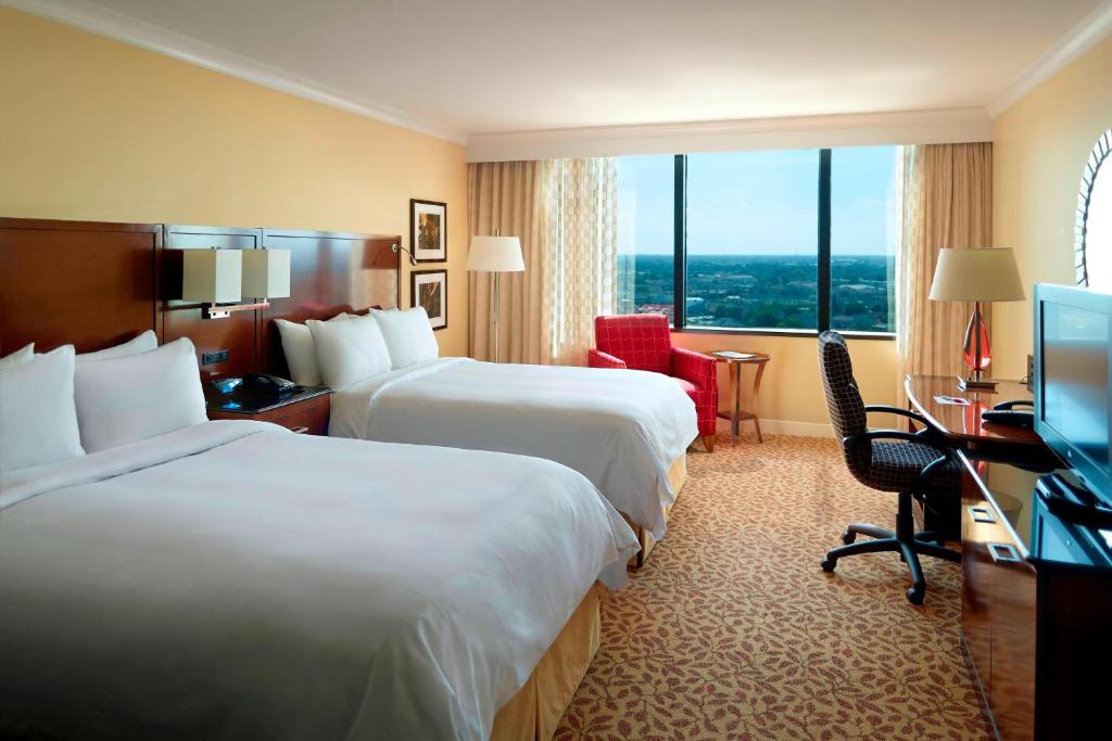 New Orleans Marriott Metairie at Lakeway photo