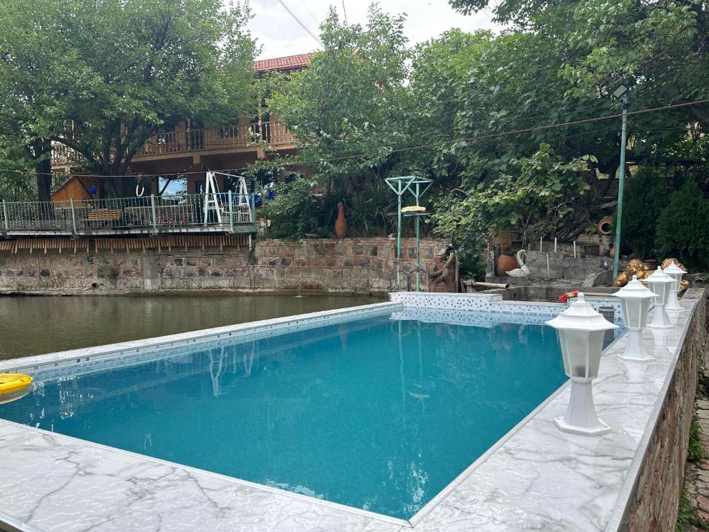 Amiran's Lake photo