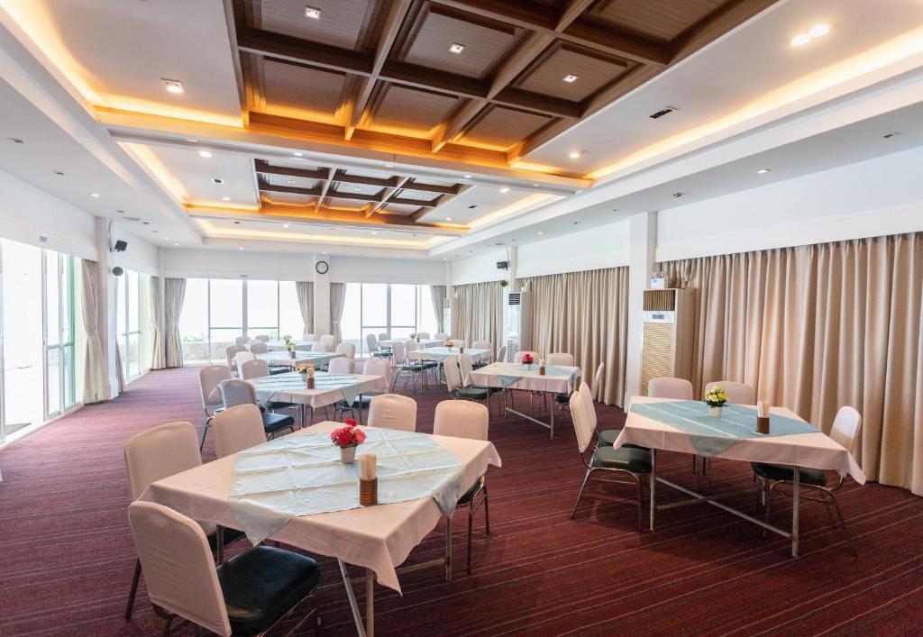 사일롬 호텔 (Sailom Hotel)