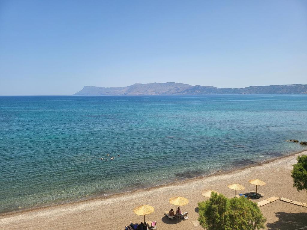 Christina Beach Hotel photo