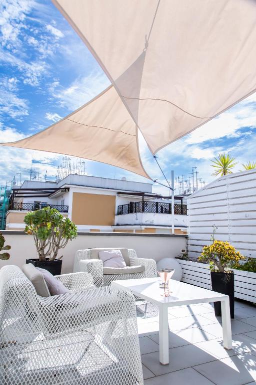 Glamroom Luxury Terrace — Hotel in Rome