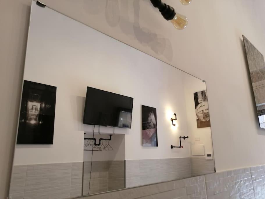 Trastevere Home Gallery - 5