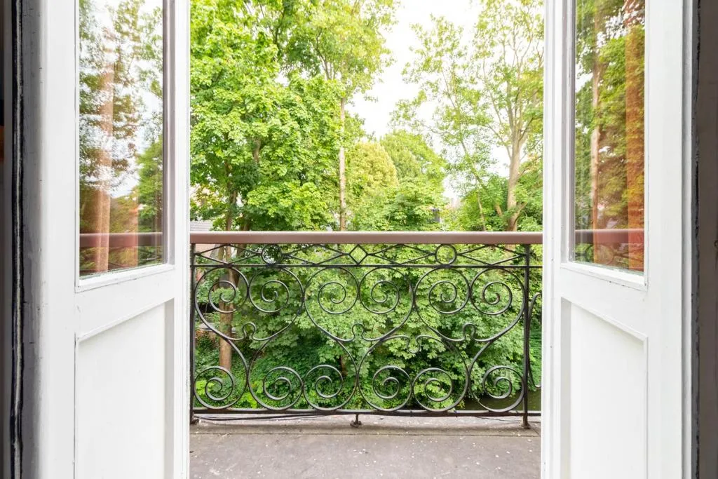 Hotel Entree - Canal View Bruges，位于布鲁日的酒店