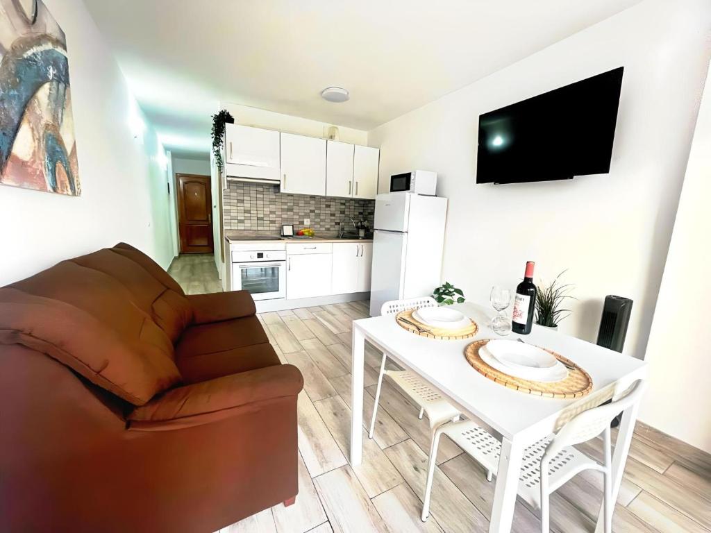 Holiday Vibes in Playa del Inglés, Playa del Inglés