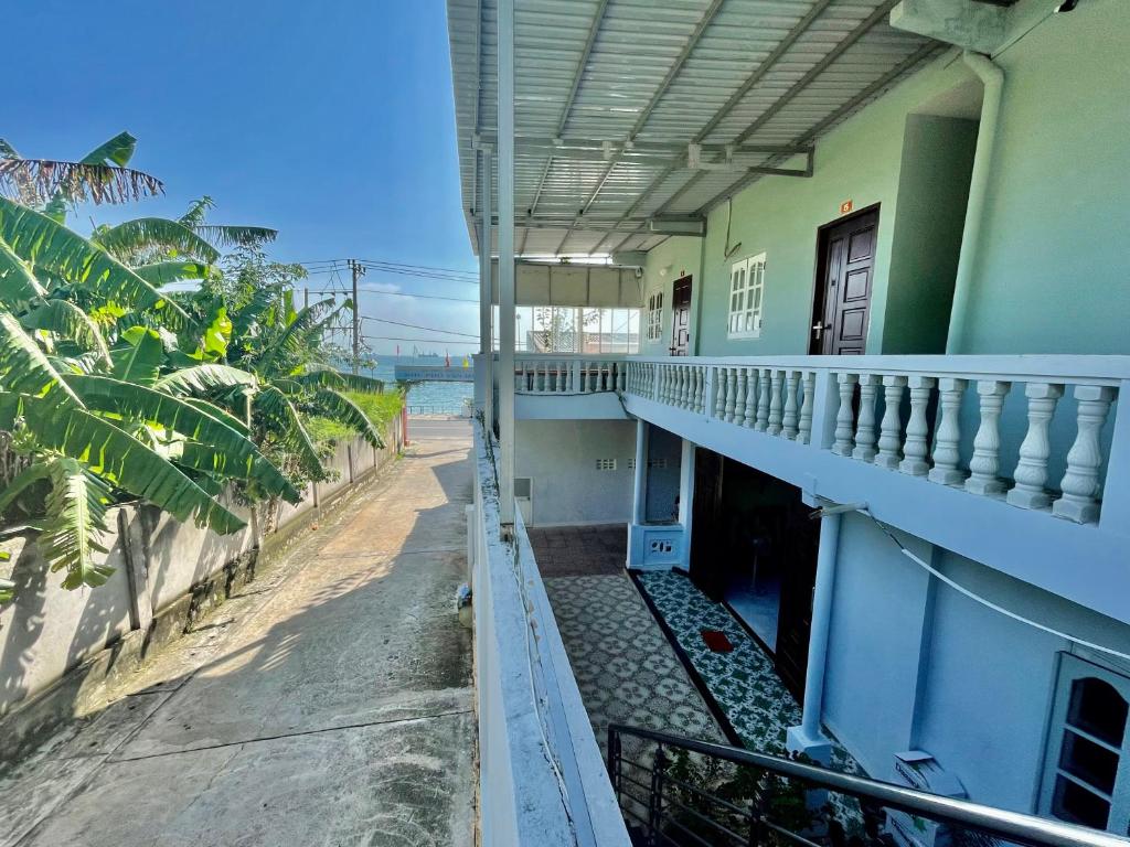 Nhà Nghỉ Vinh Phú