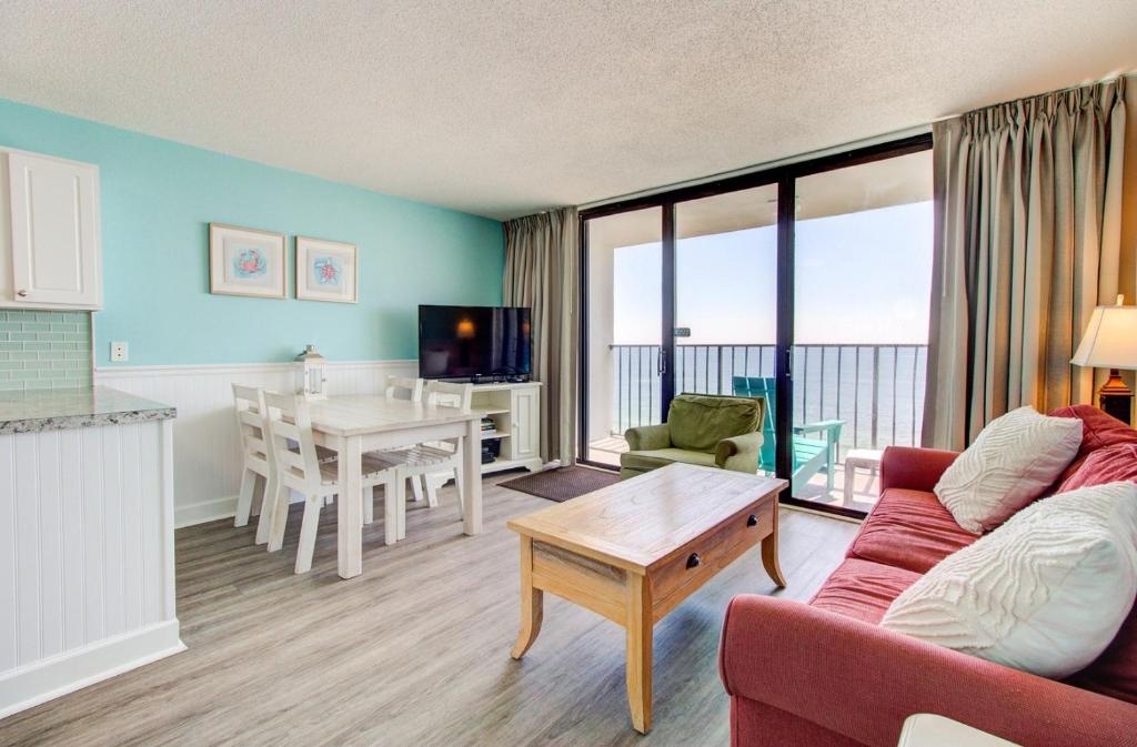 1106 Seaward Way by Atlantic Towers, Carolina Beach