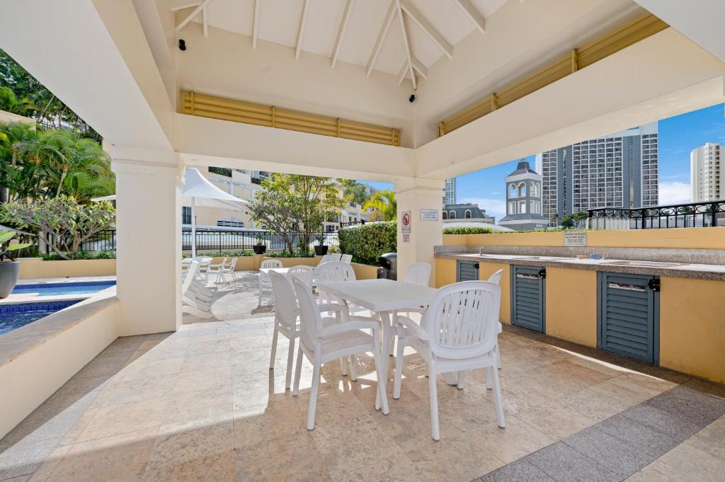 雪佛龍文藝復興酒店-HR沖浪者天堂 (Chevron Renaissance - HR Surfers Paradise)