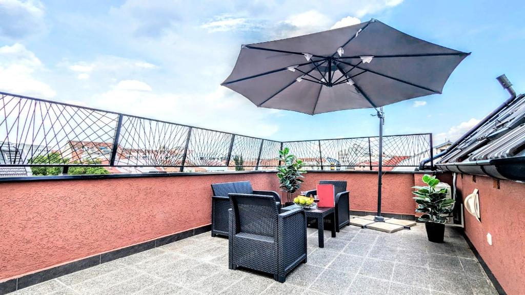 Spacious & attractive 600m-7minuta hoda od centra, mogucnost za parking-apartmani-nsmilos - 2