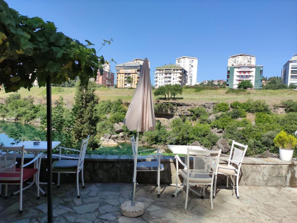 Hotel Ambasador photo