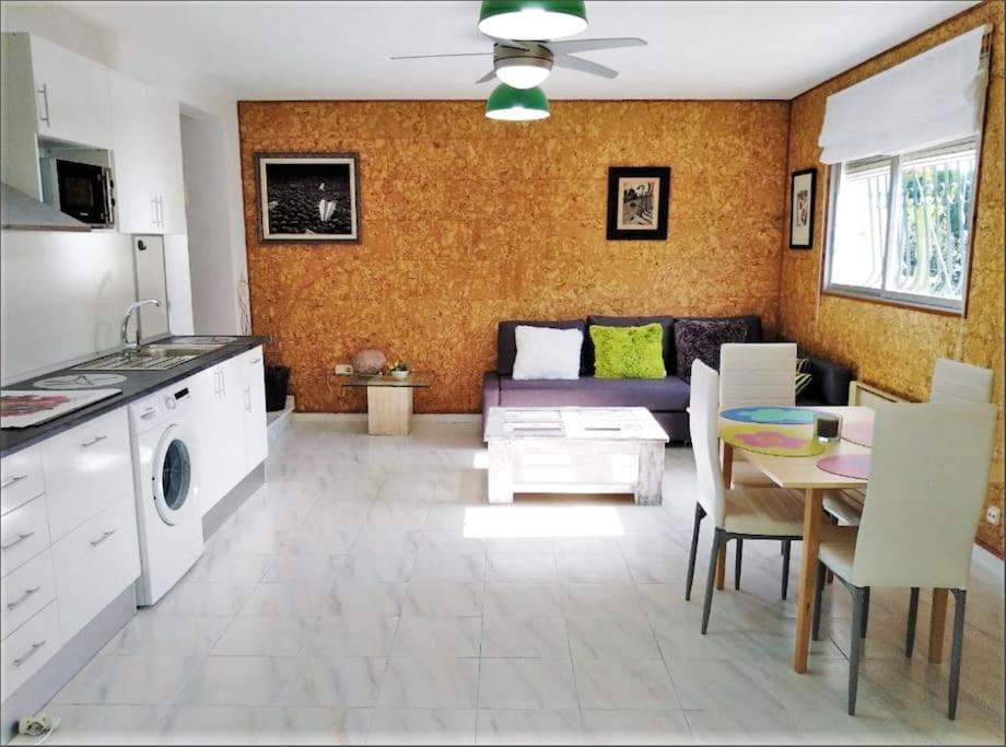 Apartamento para 4 personas, primera línea de mar. Peñismar II - 4