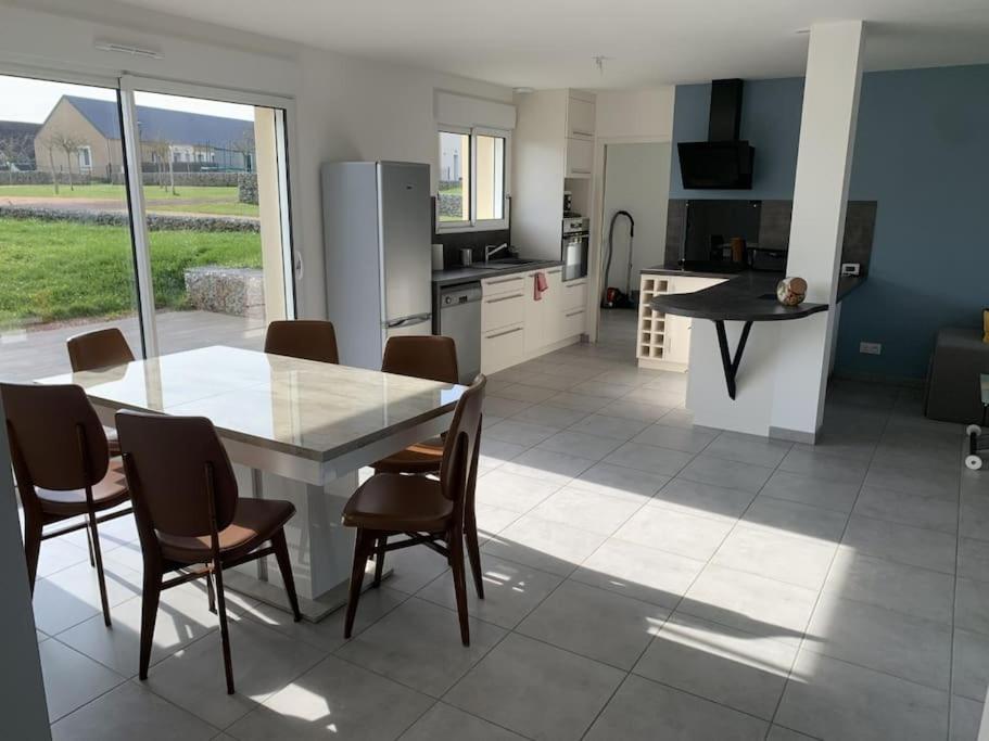 Ecouves : maison toute équipée