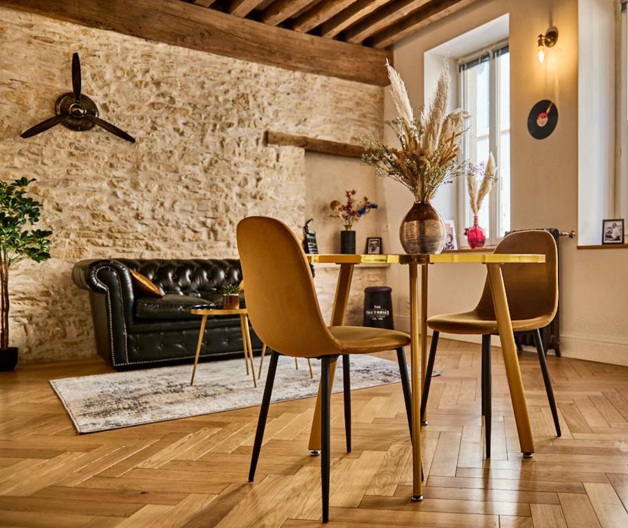 Le Rousseau - Appartement & Suite en Hypercentre, Dijon