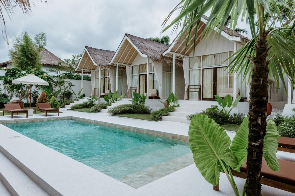 The Hut Hut The Hut Hut