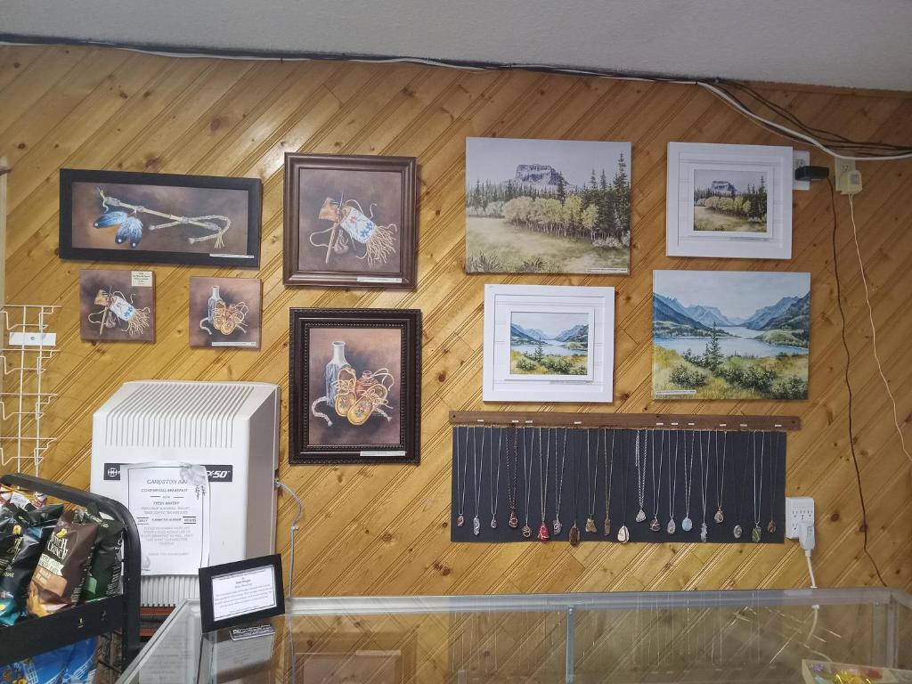 Cardston Inn photo