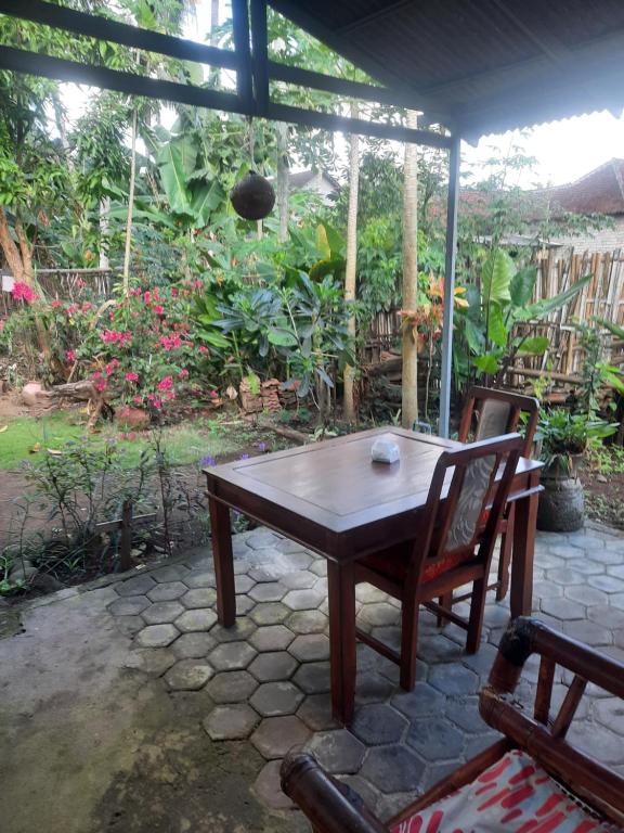 Red Beach Homestay photo