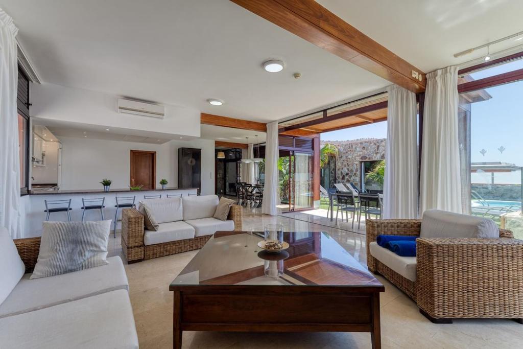 Tauro Villas 전경