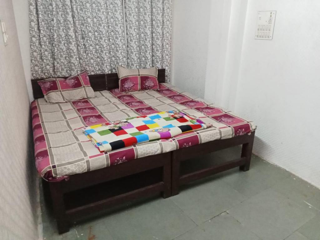 Uttam Guest House
