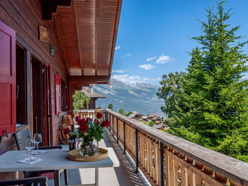 Chalet Le Hibou by Interhome - 5