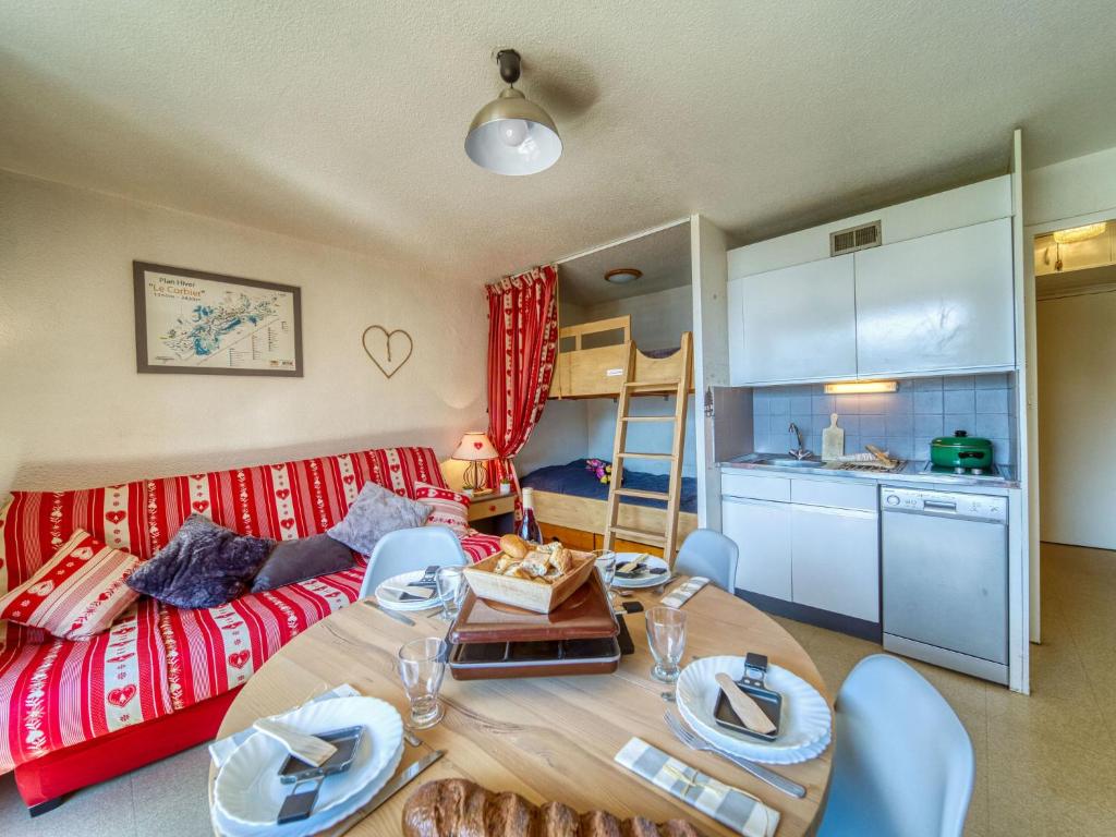 Studio Vostok Zodiaque-79 by Interhome - 3
