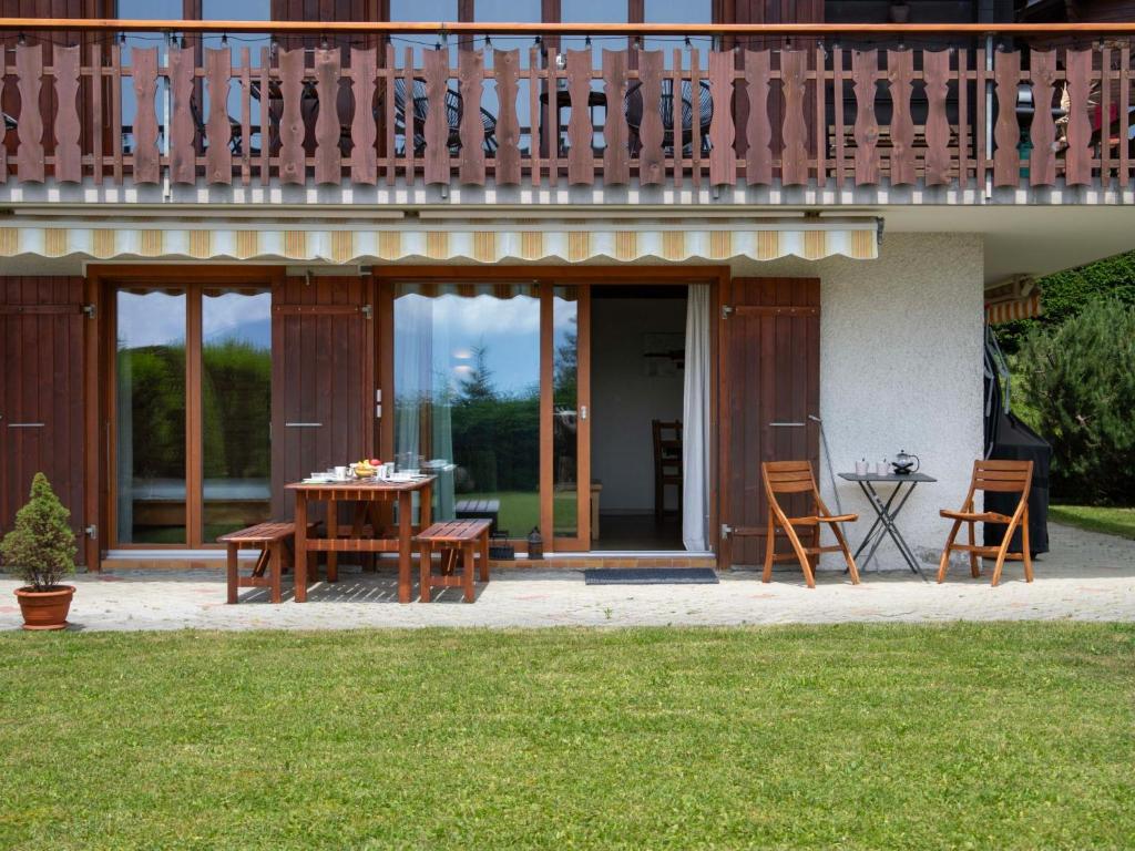 Apartment Chantebrise A1 by Interhome - 2