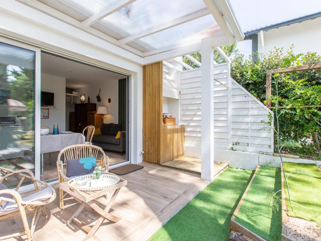 Studio Biarritz by Interhome - 2