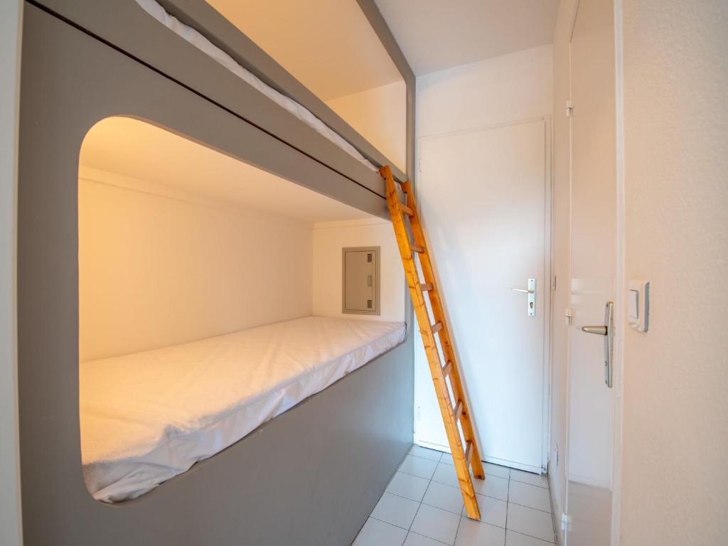 Studio Le Hameau du Soleil-4 by Interhome - 4