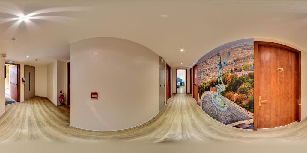 Hotel du Parc photo