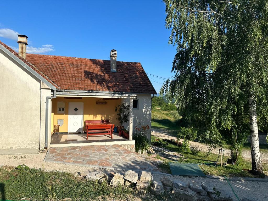 Gazdinstvo Tadić, Nikšič