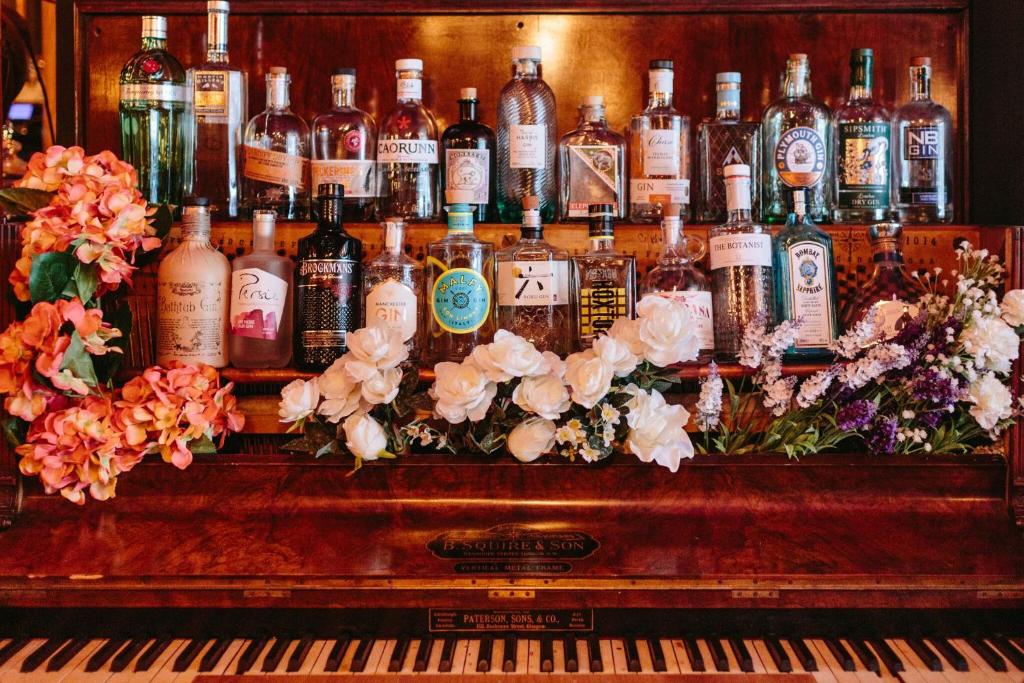 Bar/lounge