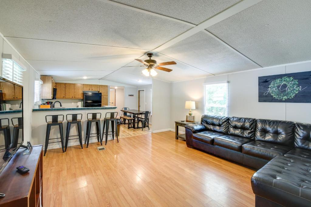 Ultimate ATV Escape - Ride to Cumberland Trails!, Caryville