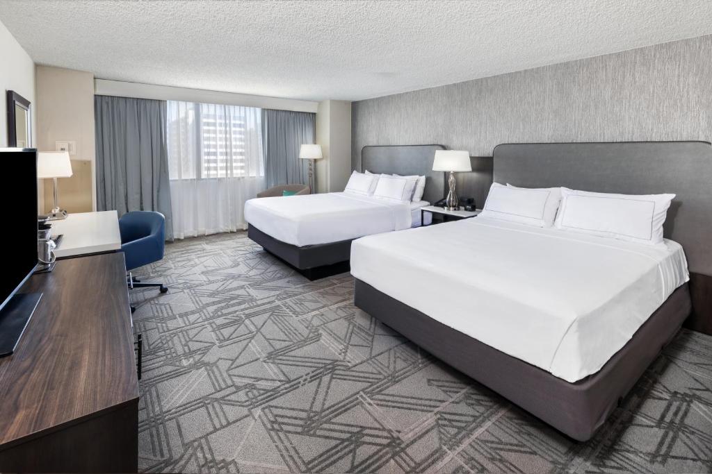 Doubletree Tulsa Downtown Hotel photo