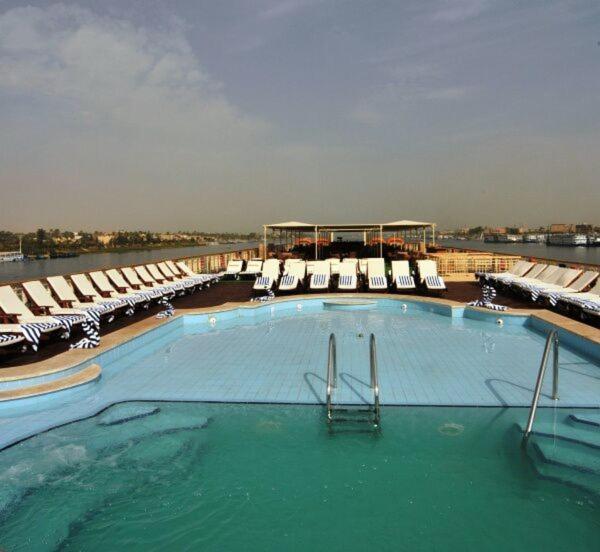 Nile Cruise 3 nights from Aswoan Monday &Wednesday & Friday