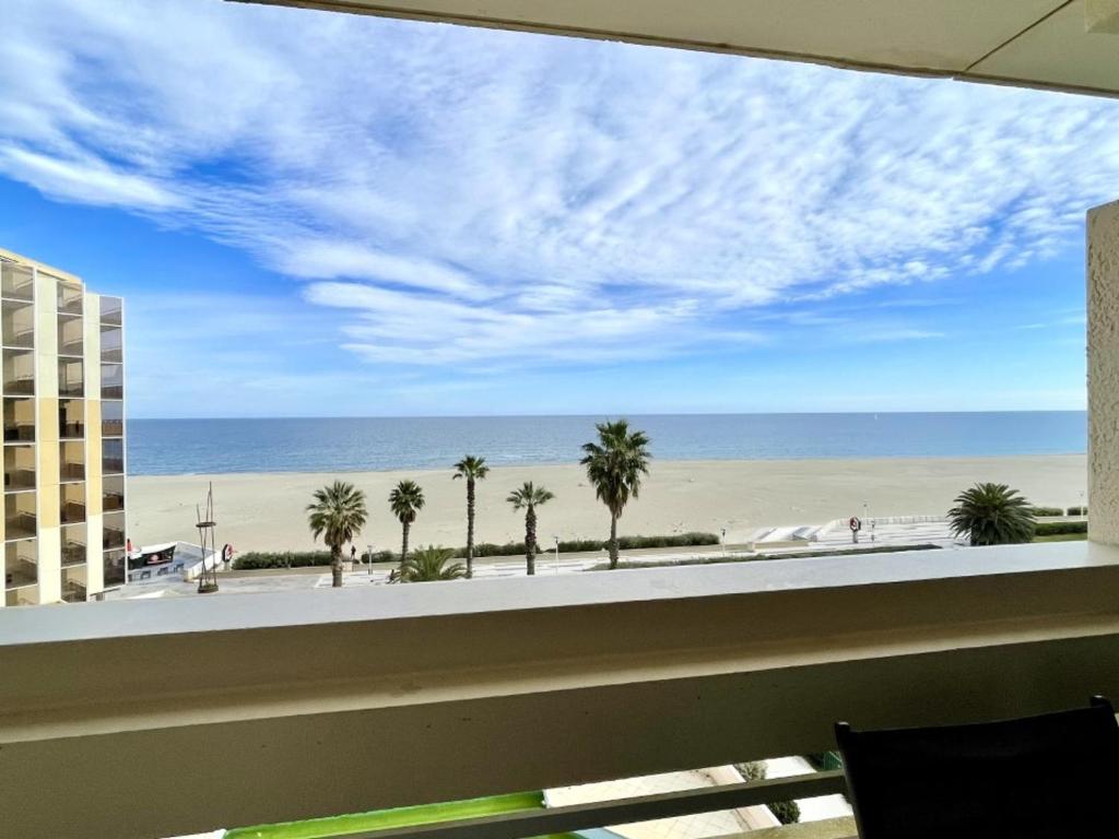 Appartement avec Piscine et Terrasse Proche Commerces - FR-1-748-15 - 4