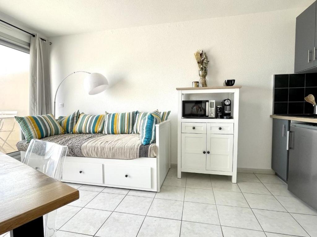 Appartement rénové avec piscine commune, 4 couchages, climatisé, wifi, terrasse vue mer - FR-1-748-3 - 4