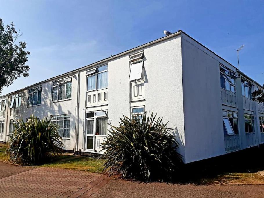 La Capsule, Dawlish Warren