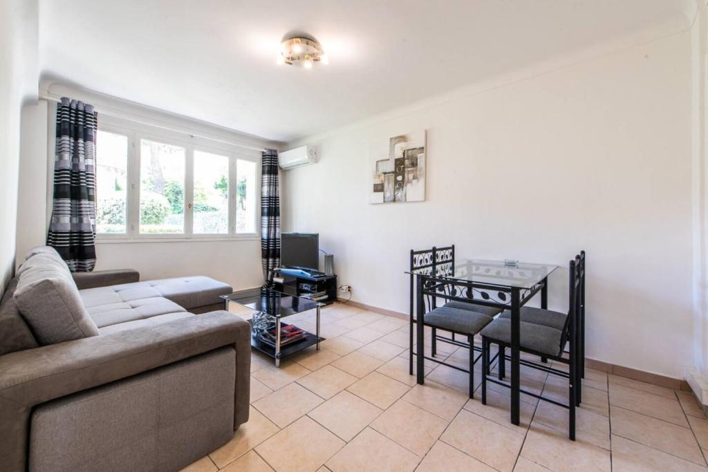 Cannes Branly :2BDR Apartment - 4