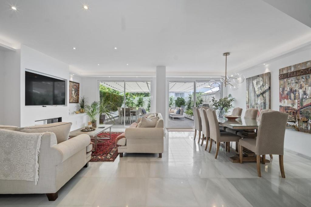 Casa Del Sol by Finest Rentals - 4