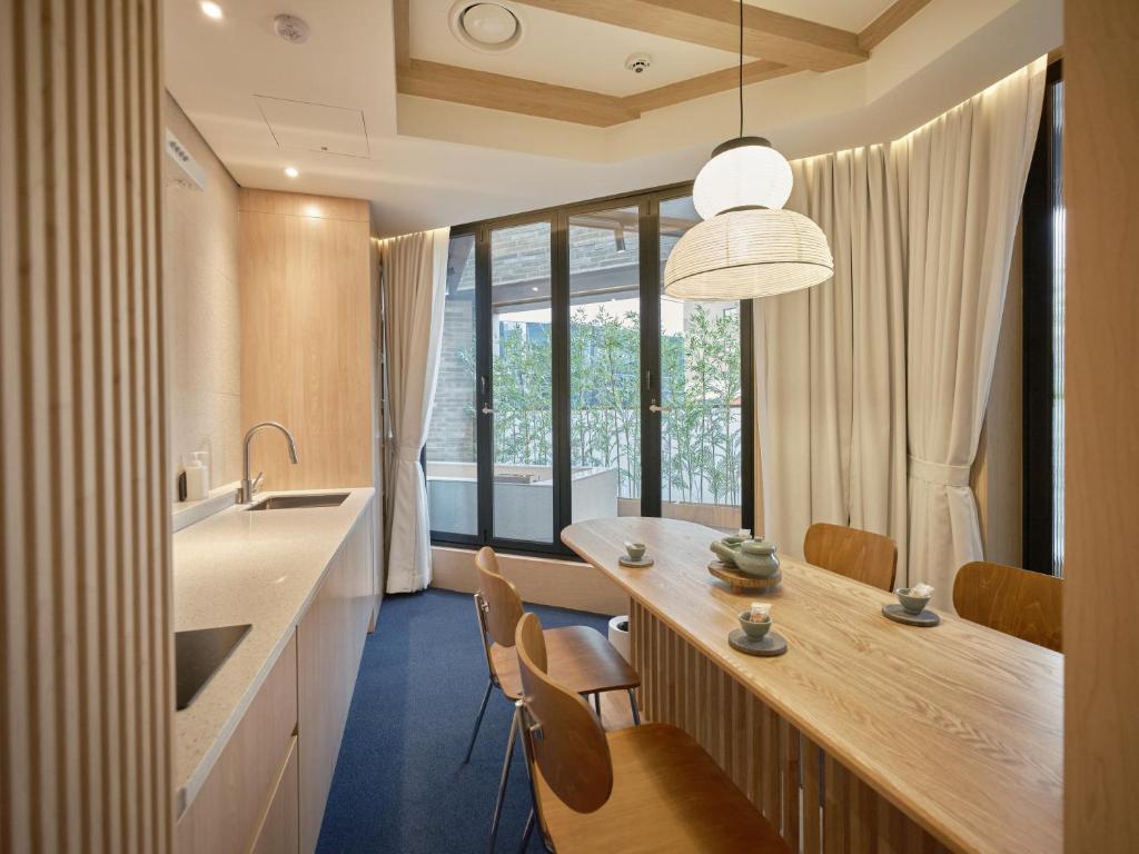 UH Suite Seoul Square UH Suite Seoul Square