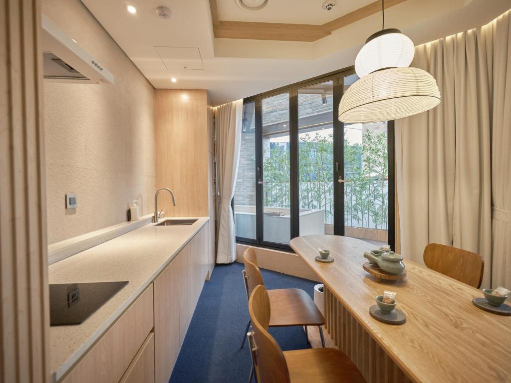 UH Suite Seoul Square UH Suite Seoul Square