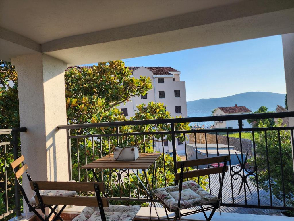 Apartmani Stipanic Tivat photo