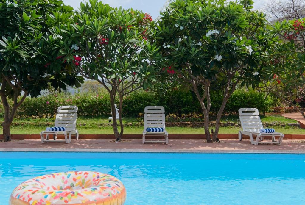 SaffronStays Sanvina Farm, Karjat photo