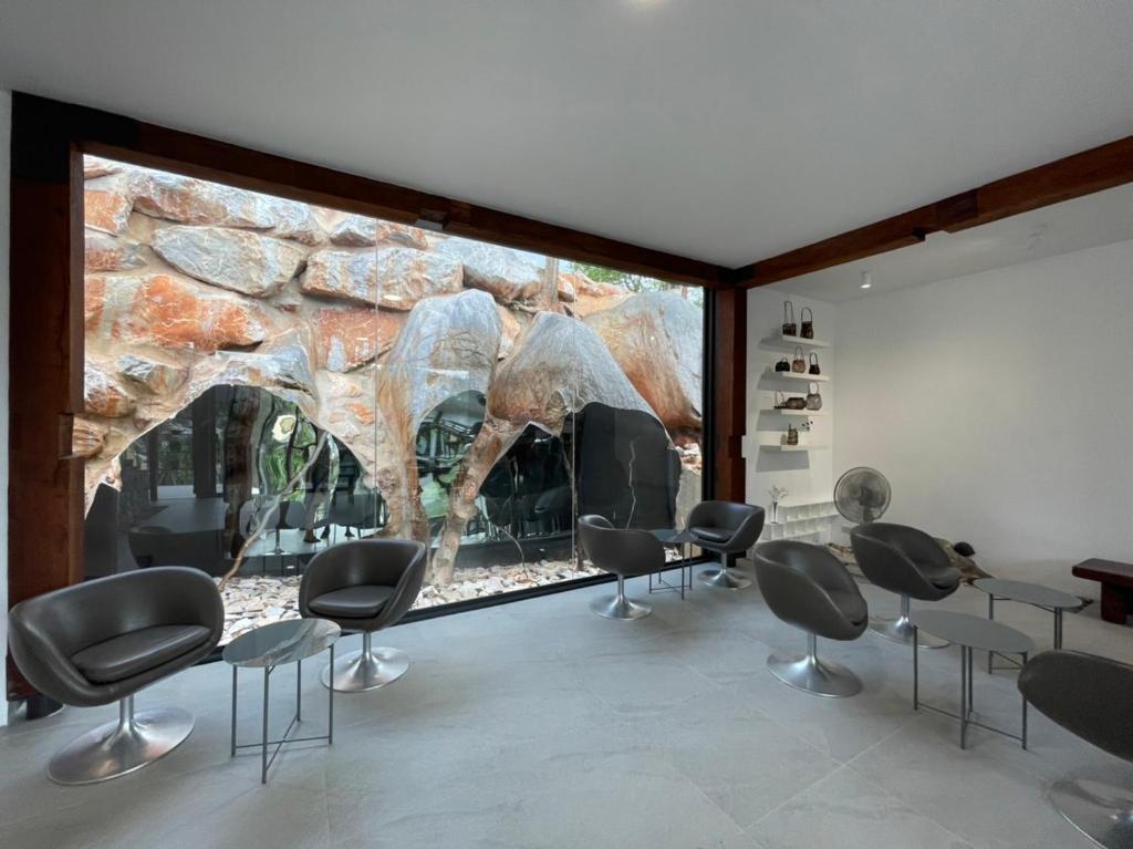 Restaurant, Nhapha Khao Yai Resort in Khao Yai