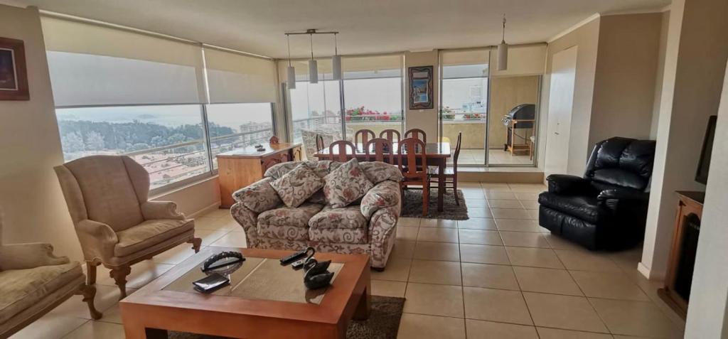 Penthouse Laguna Vista - 2