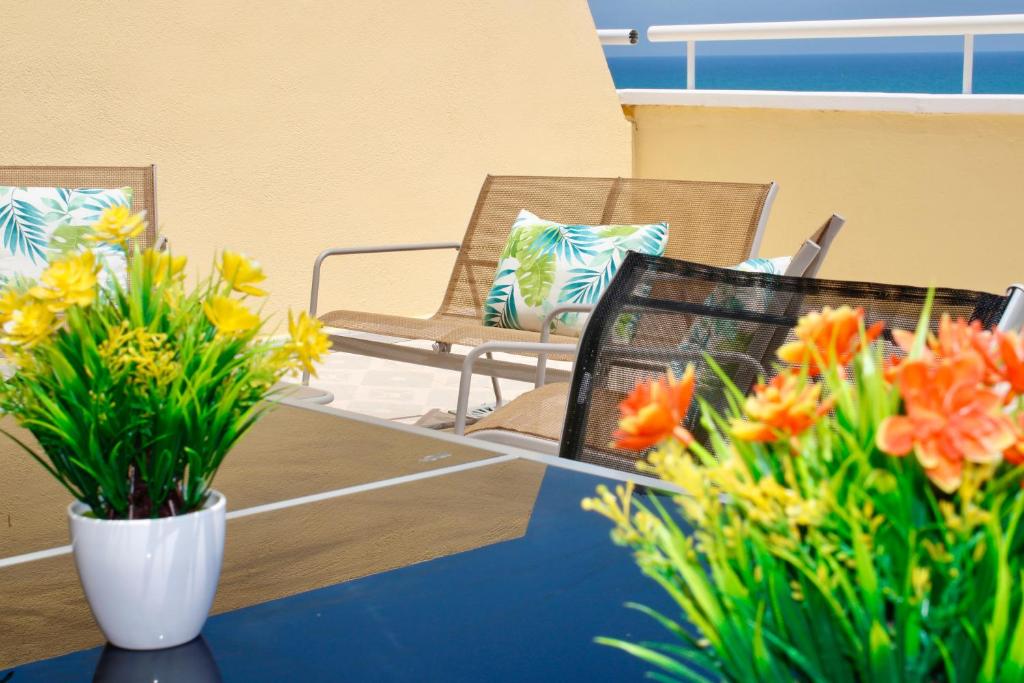 Primera línea de mar con terraza ático en Magic World - Marina Dor - 3