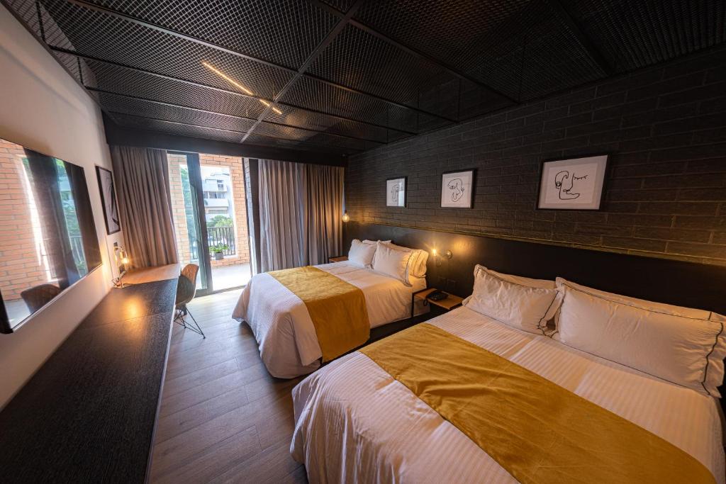 FULTON Business Luxury HOTEL - 2
