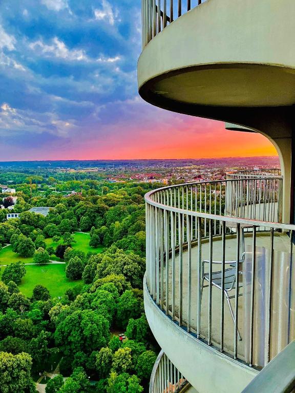 Sky-Romantic-Room - 5