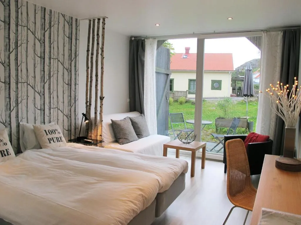 Nösundsgården Hotell & Vandrarhem，位于Nösund的酒店